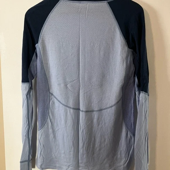 Kari Traa Alelam Long Sleeve Merino Wool Baselayer Shirt in Naval Size XL - Picture 2 of 5